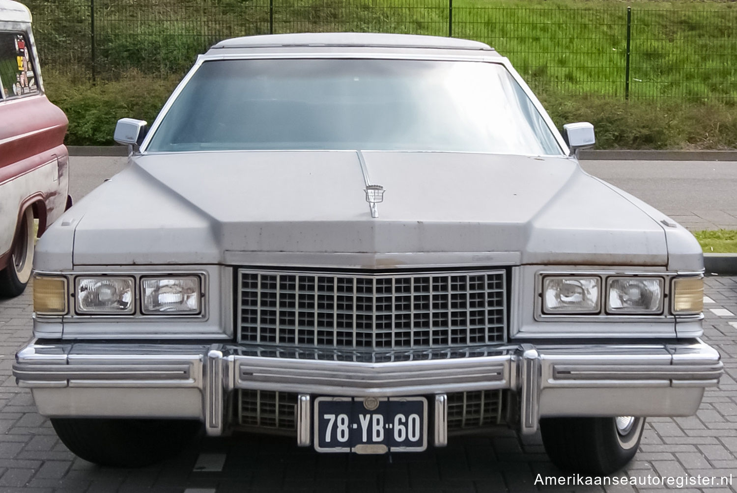 Cadillac Series 75 uit 1976